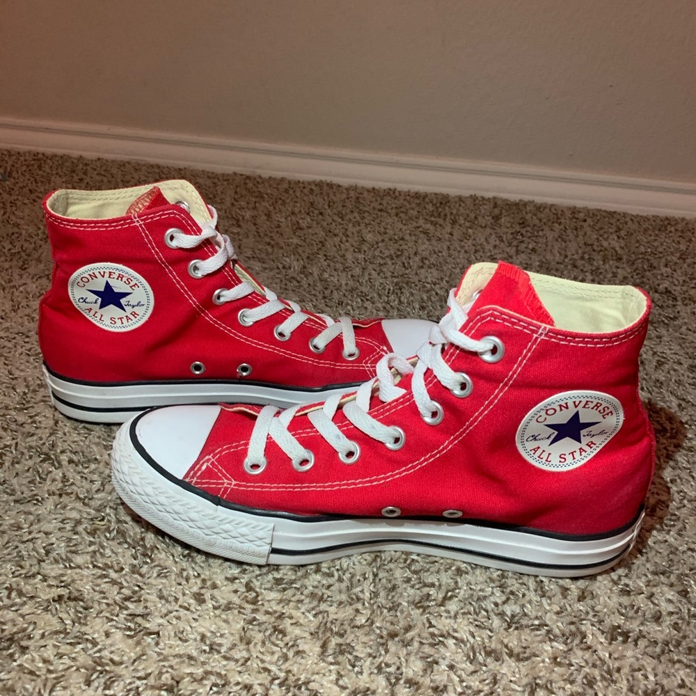 Converse Chuck Taylor All Star High Tops (Red)